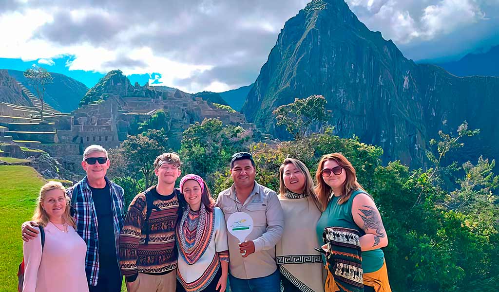 Tour Inti Raymi + Machu Picchu 2 dias com tudo incluído
