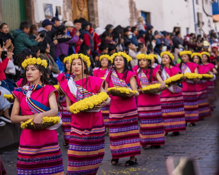 Inca en la Plaza de Armas del Cusco